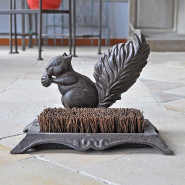 BROSSE EN FONTE "ÉCUREUIL"
